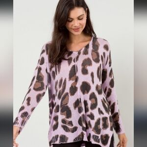 🦄 ODDY Lavender Leopard Print Sweater Size 2X 26" Pit And Stretches